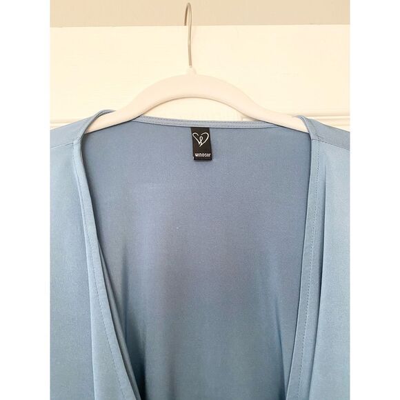 Smoky blue slinky cross cross Balloon sleeve top with Tie waste￼￼ - Picture 3 of 3